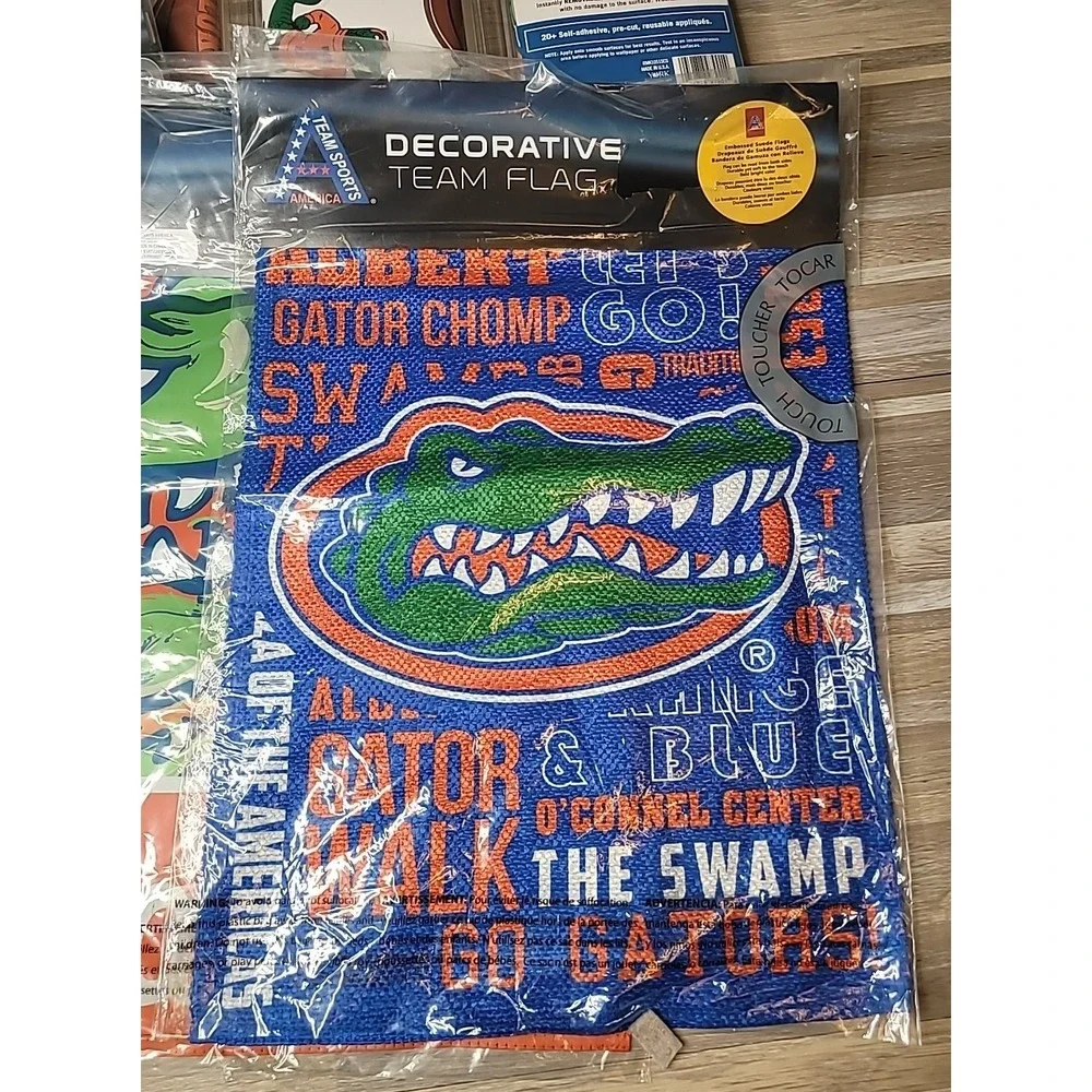 HUGE LOT of Florida Gators Decor! 5 Team Flags,‎ 4 Sets of Wall Decals ALL NEW